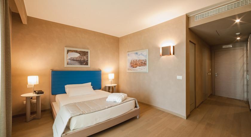 Calaponte Hotel Polignano a Mare Esterno foto